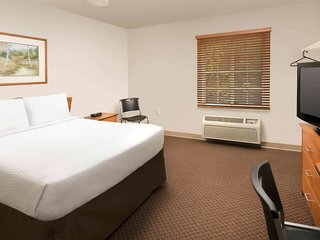 woodspring suites greenville central i 85