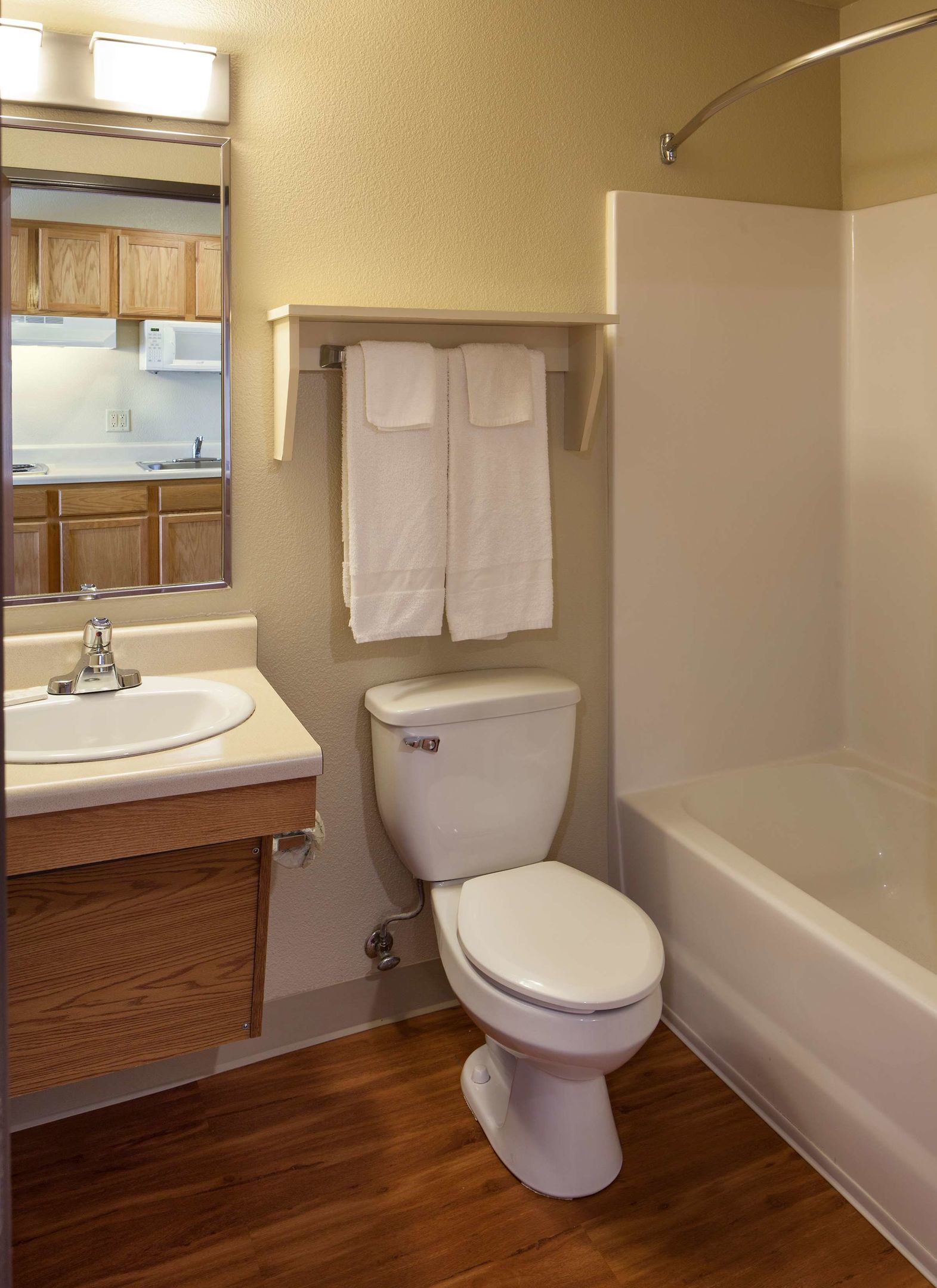 extended stay america select suites louisville south