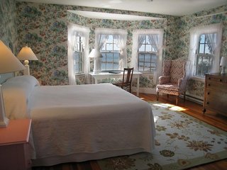 The Colony Hotel,Portland>>Kennebunkport,3 star
