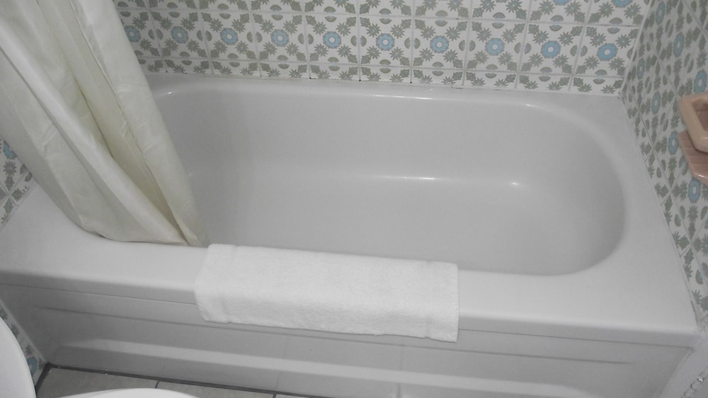 empress inn and suites by the falls