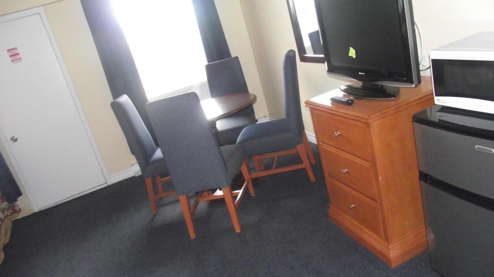 empress inn and suites by the falls