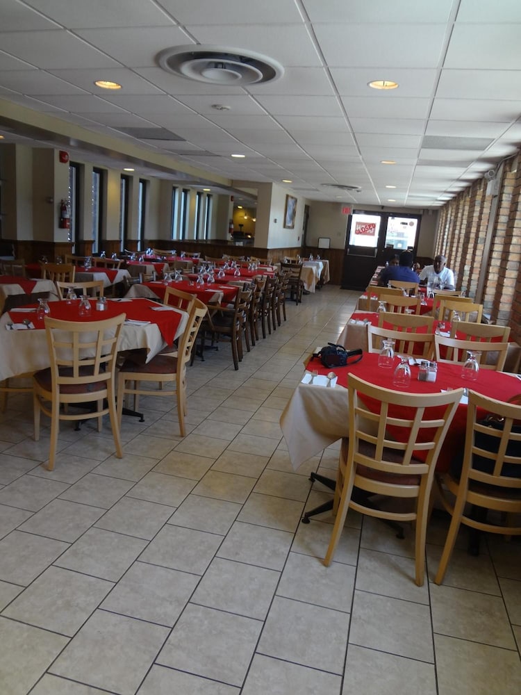 empress inn and suites by the falls