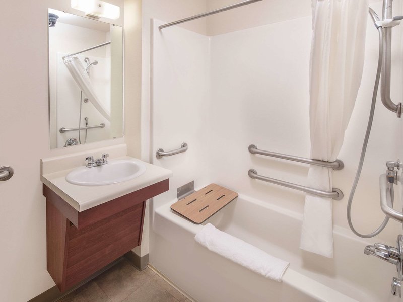 woodspring suites macon west i 475