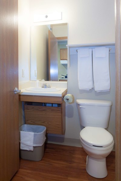 woodspring suites omaha