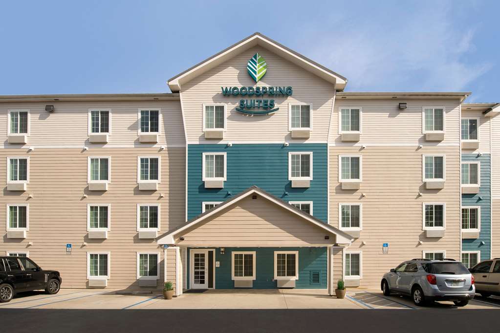 extended stay america select suites pensacola northwest