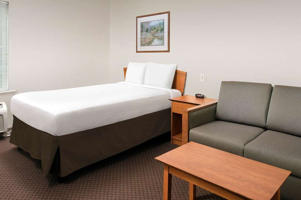extended stay america select suites pensacola northwest