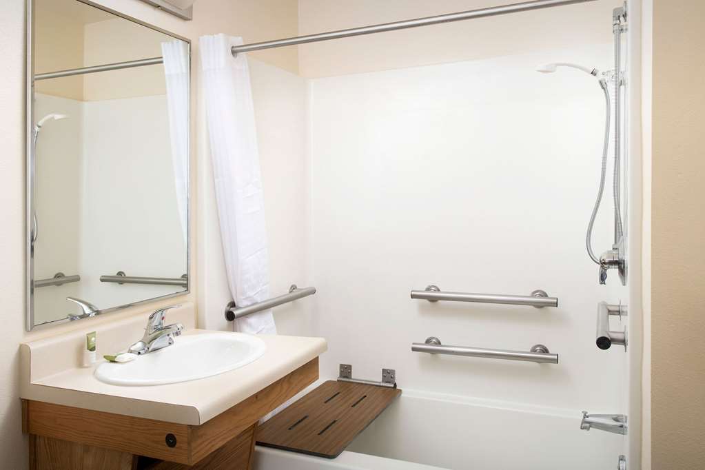 extended stay america select suites pensacola northwest