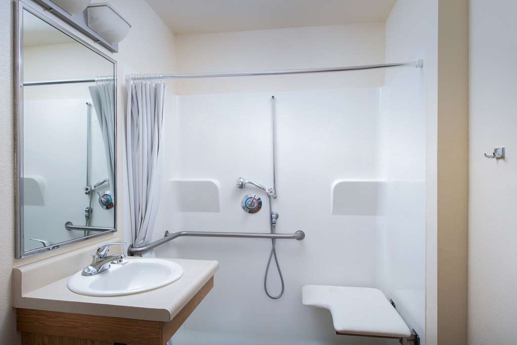 extended stay america select suites phoenix west