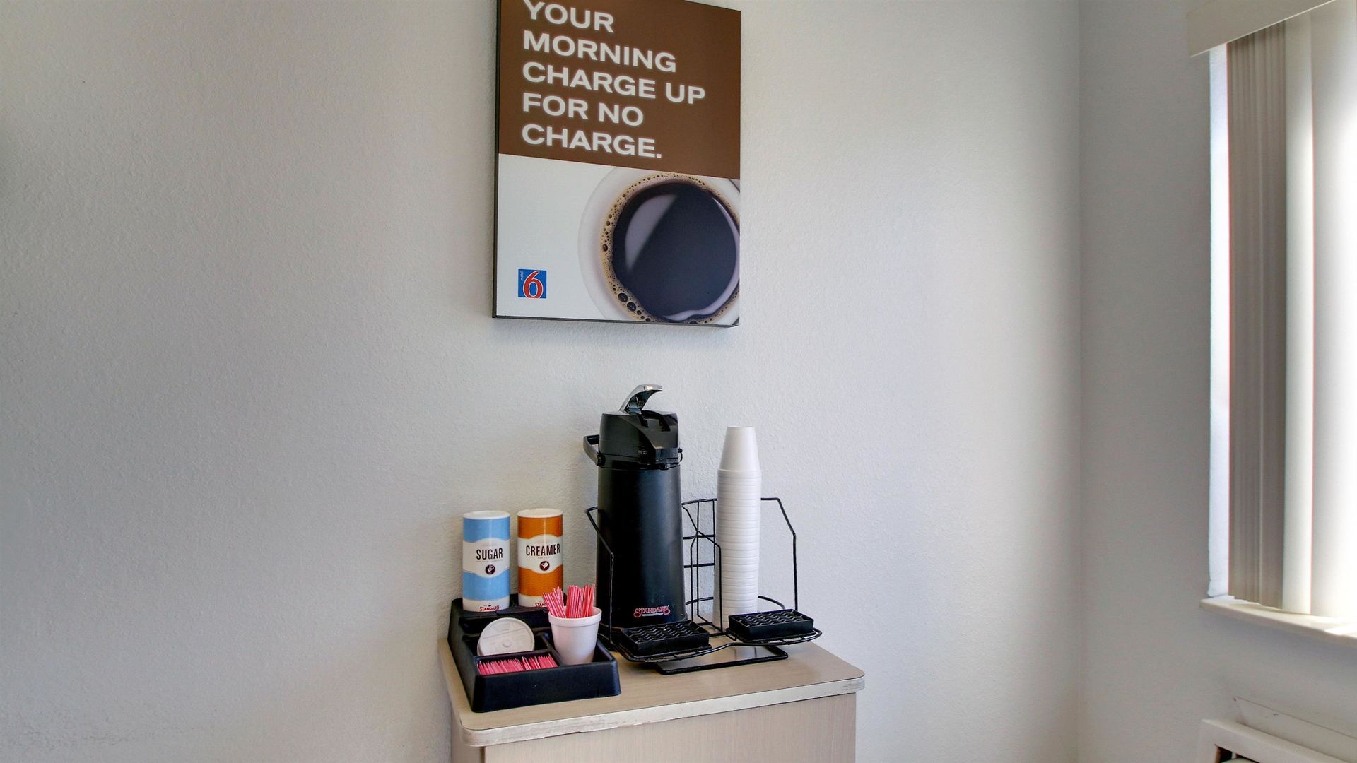 motel 6 normal il bloomington area
