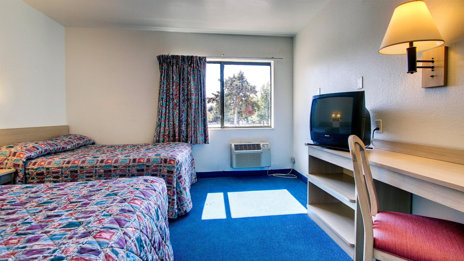 motel 6 normal il bloomington area