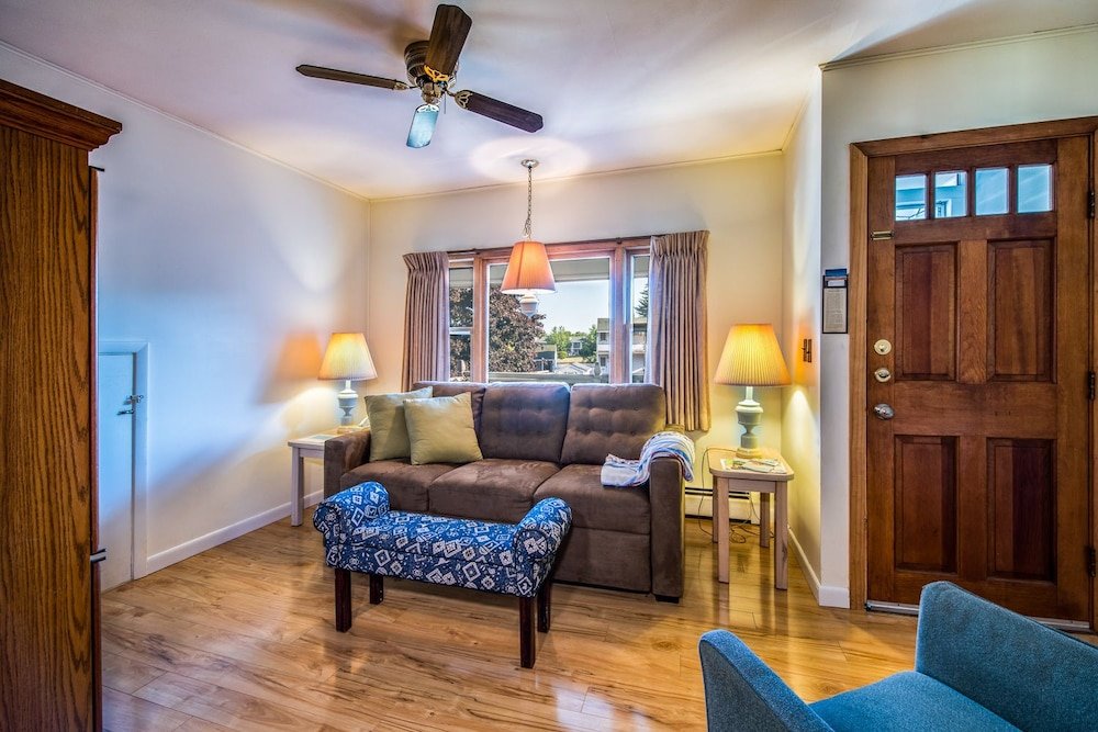 the beaches guest rooms and cottages