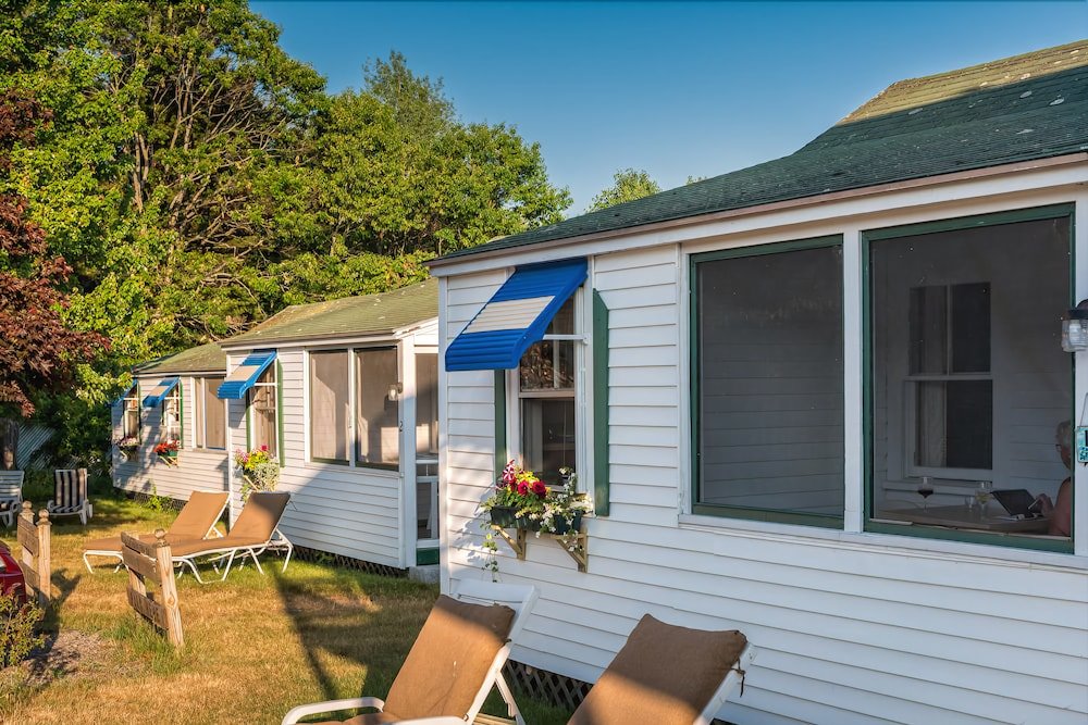 The Beaches Guest Rooms And Cottages,Wells>>Ogunquit,2.5 star