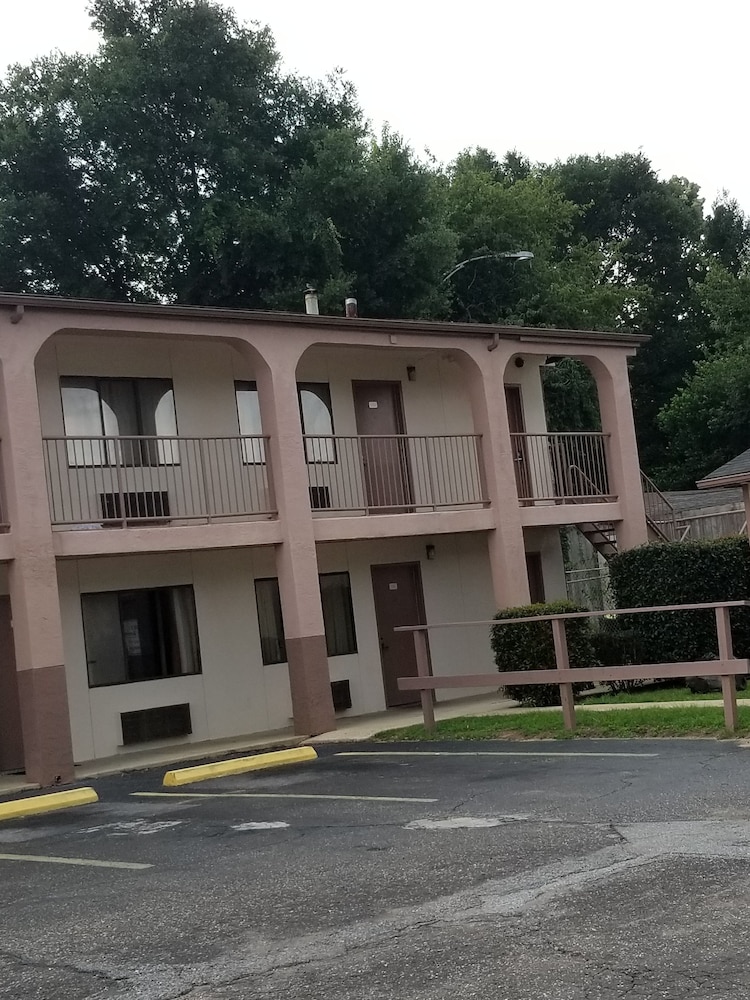 pensacola