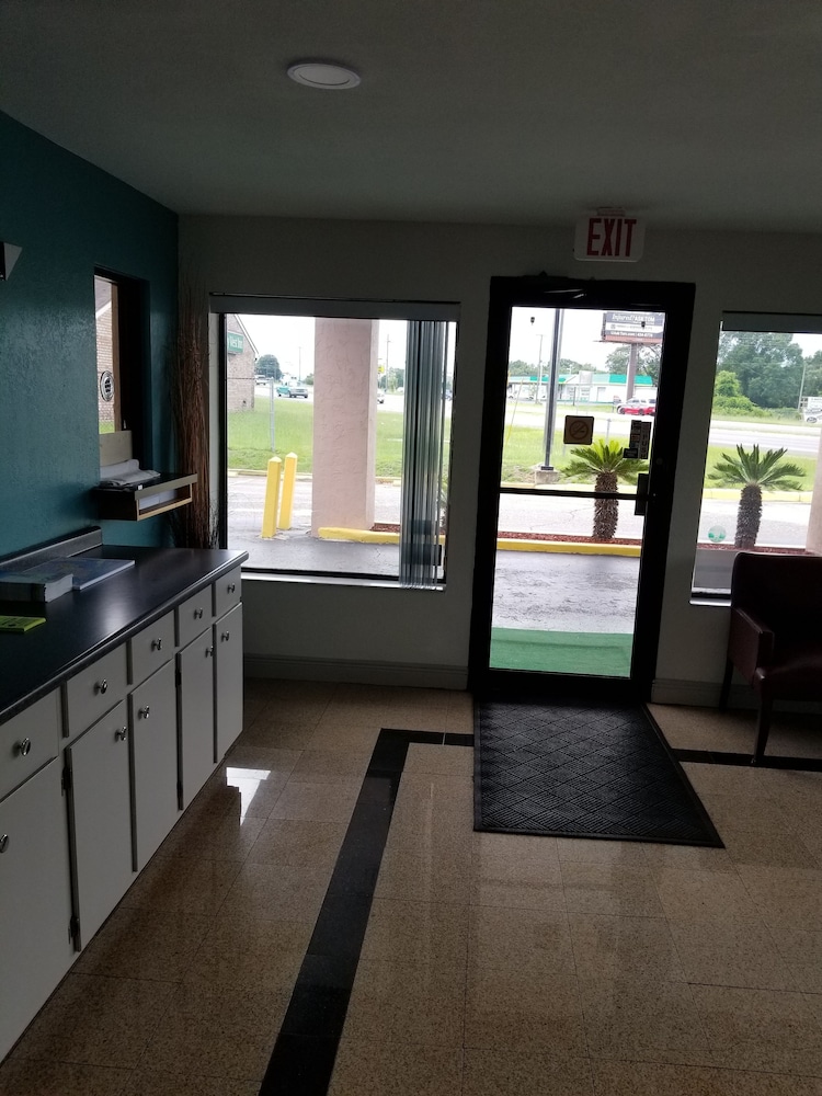 executive inn