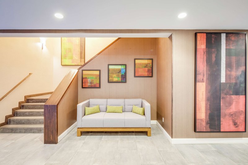 doubletree by hilton huntington