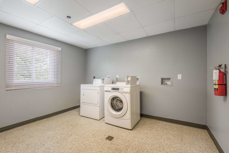 americas best value inn knoxville east