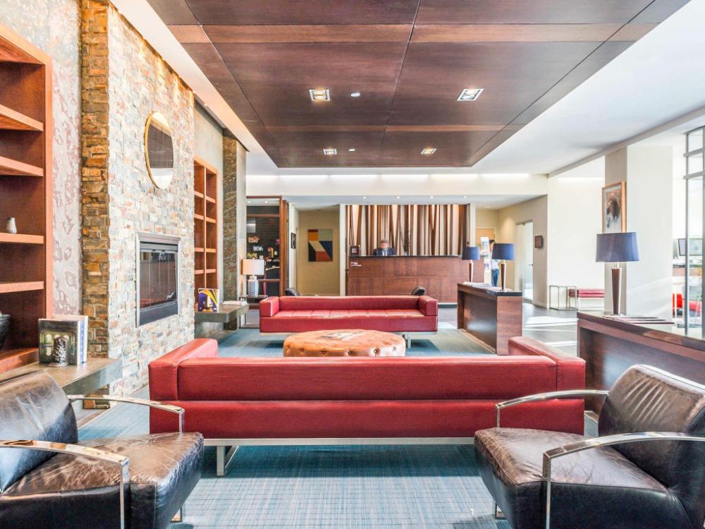 novotel montreal aeroport