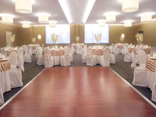 novotel montreal aeroport