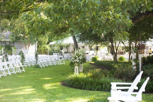 rainbow courts motel