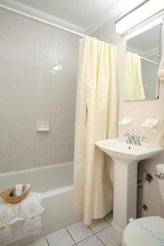 radio city apartments