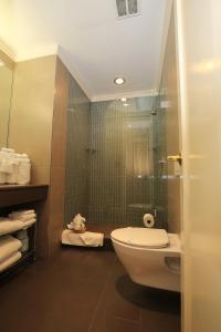 radio city apartments