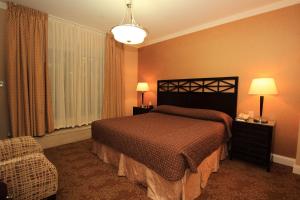 radio city apartments