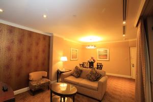 radio city apartments