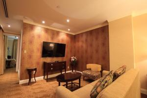 radio city apartments