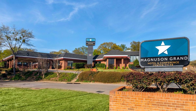 magnuson grand hotel and conference center tyler