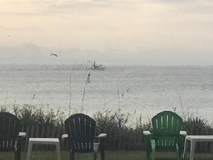 crystal coast oceanfront hotel