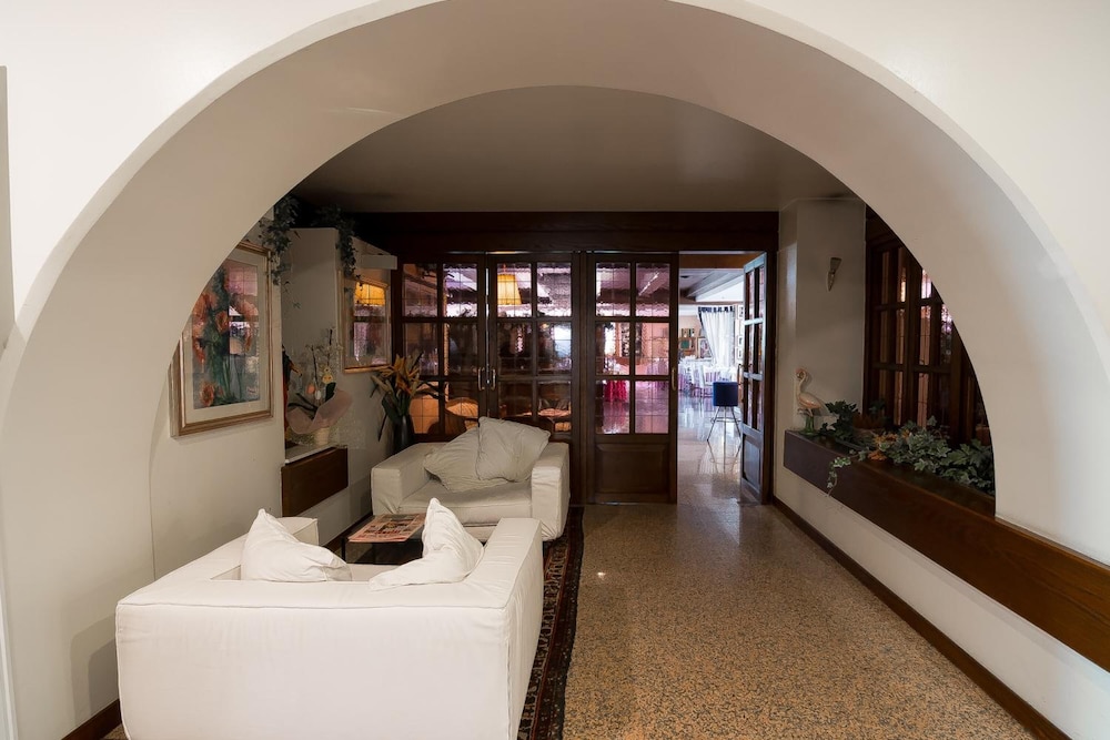 hotel posta 77