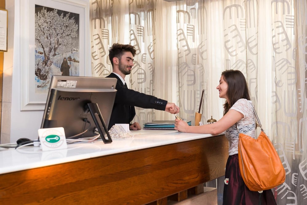 hotel posta 77