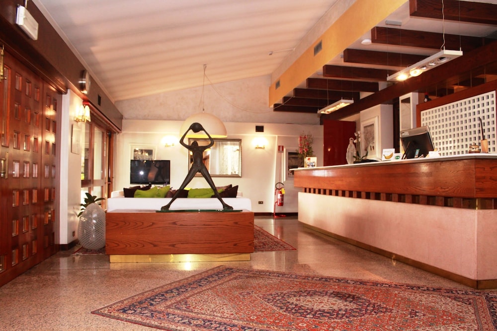 hotel posta 77