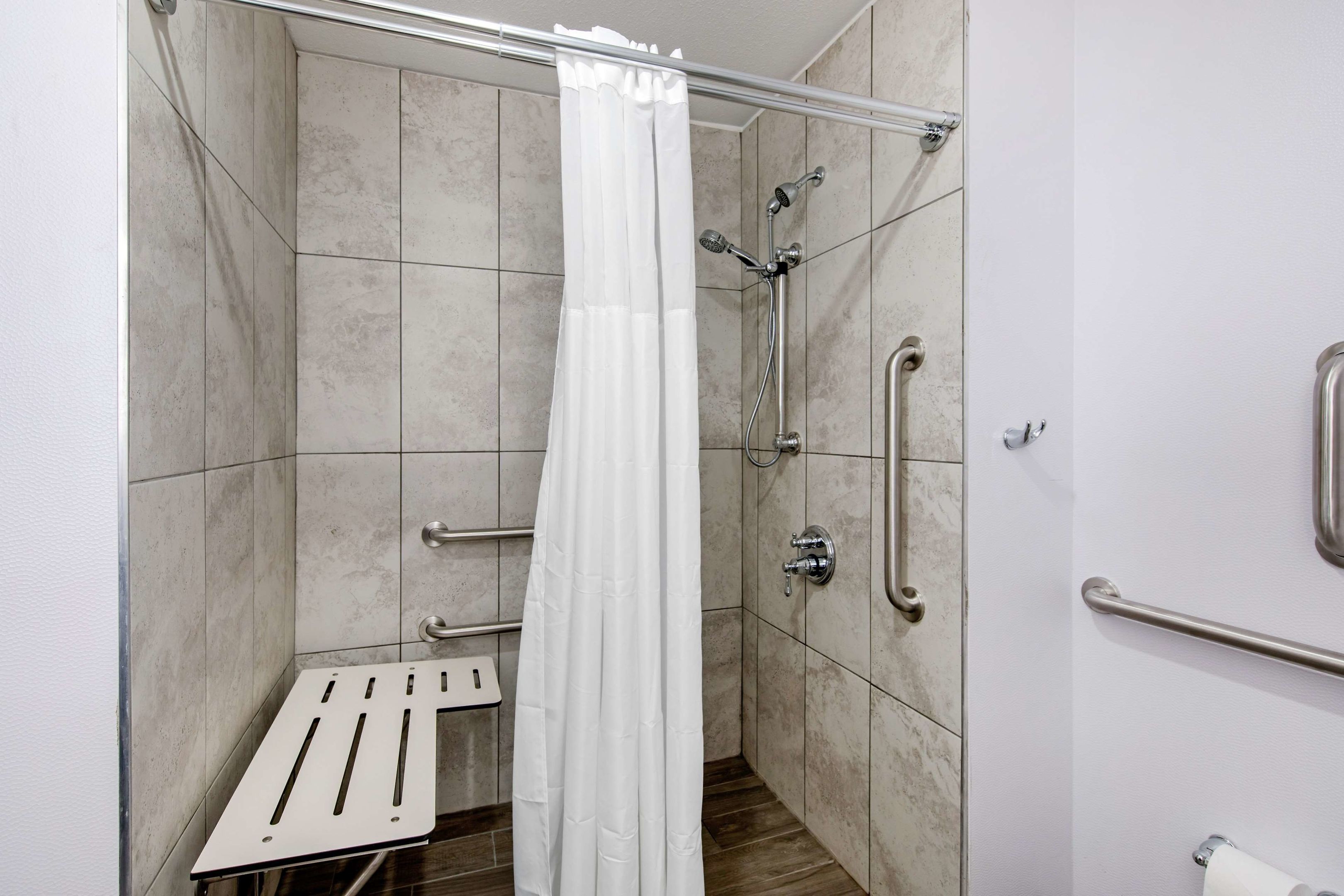 hampton inn and suites ruidoso downs