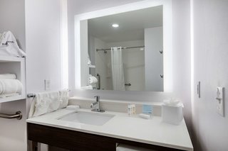 hampton inn and suites ruidoso downs