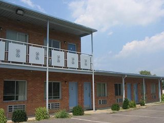 Econo Lodge Lexington Downtown Near I-81,Vesuvius>>Lexington,3 star