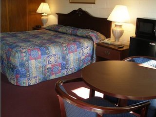 Econo Lodge Lexington Downtown Near I-81,Vesuvius>>Lexington,3 star