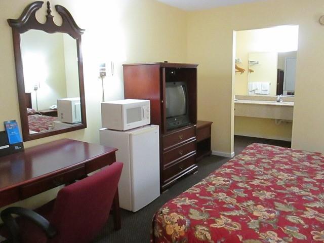 red carpet inn oxford