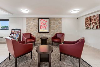 red roof inn plus columbus worthington