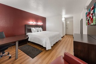 red roof inn plus columbus worthington