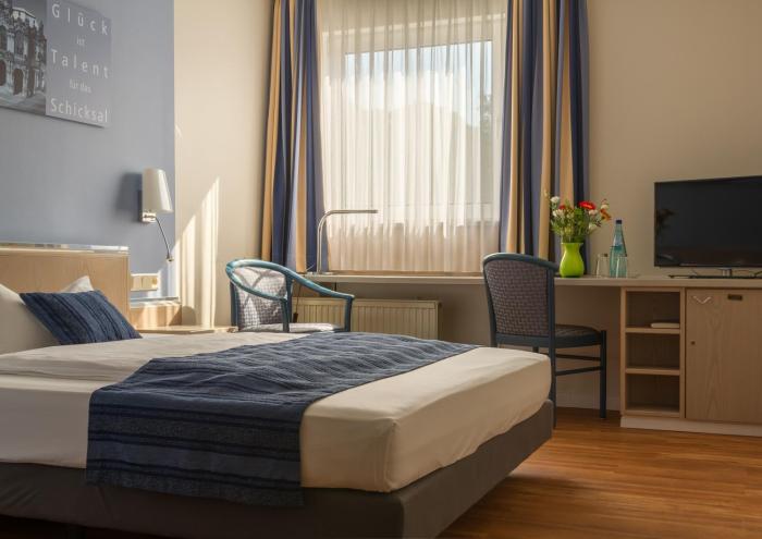 novalis hotel by aurum dresden