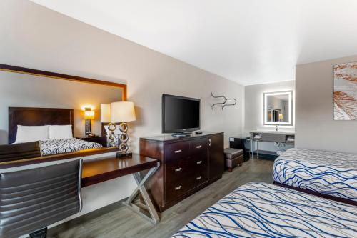 astoria hotel suites orange park