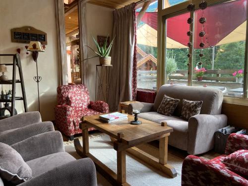 Hôtel Les Bains,,3 star