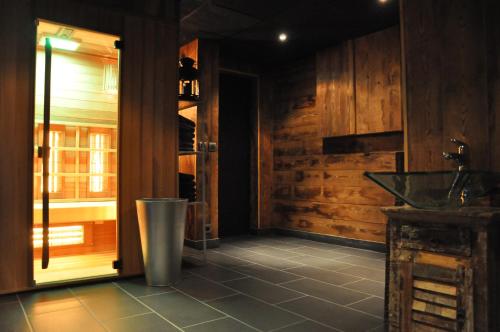 hotel les bains