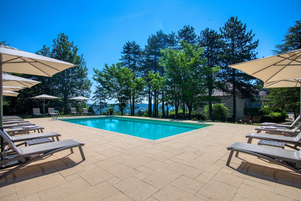 hotel and restaurant le meysset