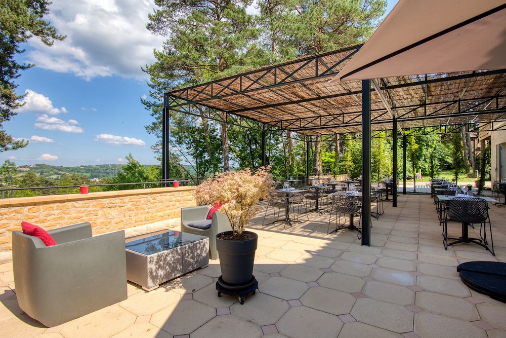 hotel and restaurant le meysset