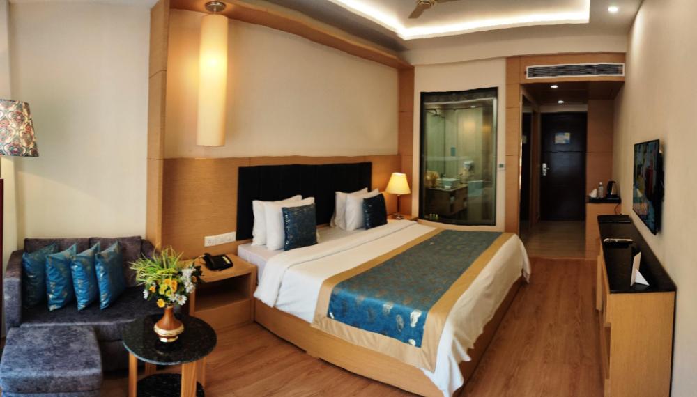 radiant globus hotel