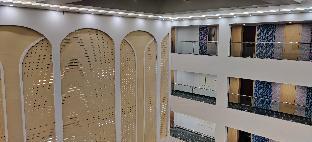 radiant globus hotel