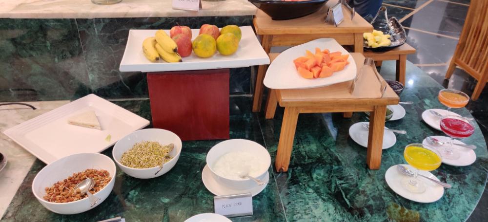 radiant globus hotel