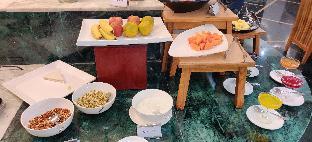 Radiant Globus Hotel,,4 star